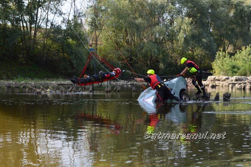 Simulare: Accident cu un mort și doi răniți pe Podul Decebal (Galerie foto)