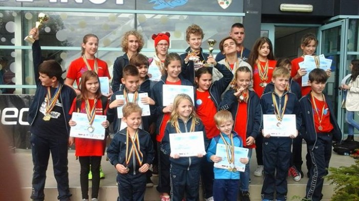 CSM Satu Mare s-a clasat pe locul III la concursul de natație „Cupa Salina Turda”