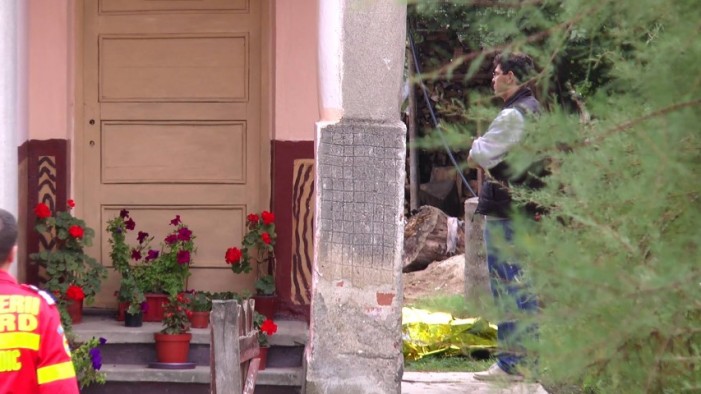 Sinucidere sau accident? O femeie a murit înecată într-o fântână