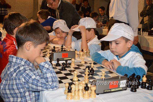 „Ziua porților deschise pentru șah”, la Casa de Cultură a Sindicatelor (Foto)