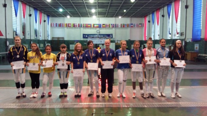 CS Satu Mare a câștigat aurul la Campionatul Național de speranțe, la spadă feminin pe echipe