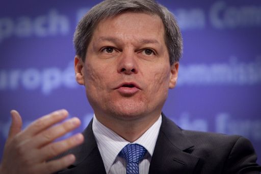Dacian Cioloș va efectua o vizită în Franța