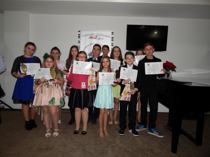 11 premii și o mențiune pentru pianiștii sătmăreni la Concursul Național de la Vaslui (Foto)