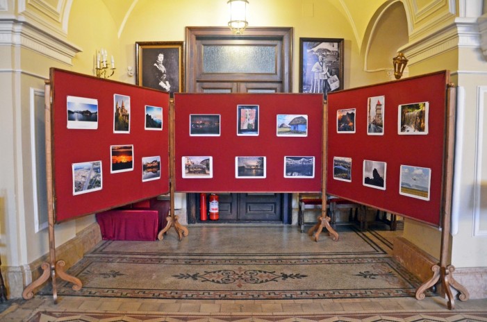 Expoziţie de fotografie de Ziua Naţională a României la Castelul din Carei