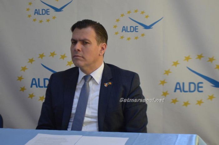 Adrian Ștef îl critică pe premierul Dacian Cioloș (Video)
