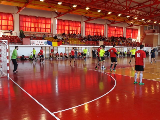 Handbal: CS Universitatea Cluj-CSM Satu Mare 27-22