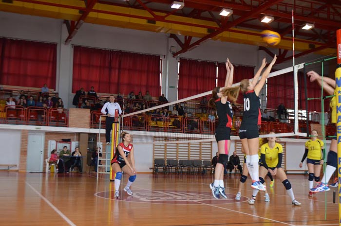 Volei: CSU Oradea-CSM Satu Mare 3-1
