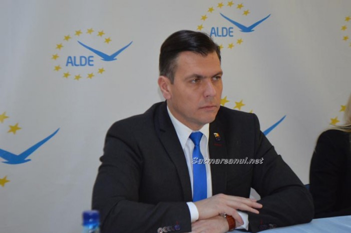Adrian Ștef: „Deschidem șantiere pe 200 km de drumuri județene” (video)