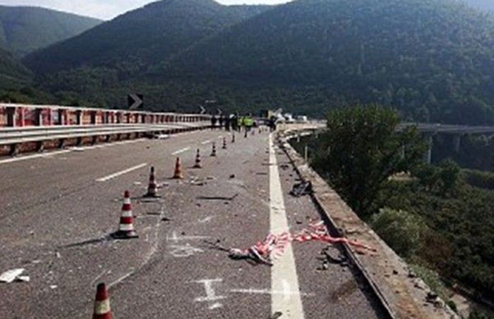 Un român care scăpase dintr-un accident a murit căzând într-o prăpastie, în Italia