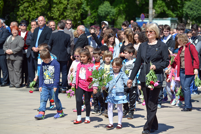 Ziua de 9 Mai, marcată la Monumentul Ostașului Român din Carei (Galerie foto)