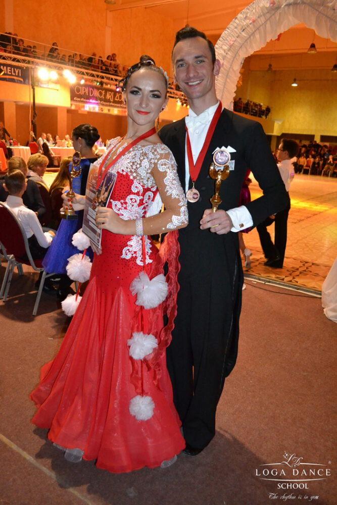 Cinci medalii pentru Loga Dance School la Cupa Dance Art (Foto&video)