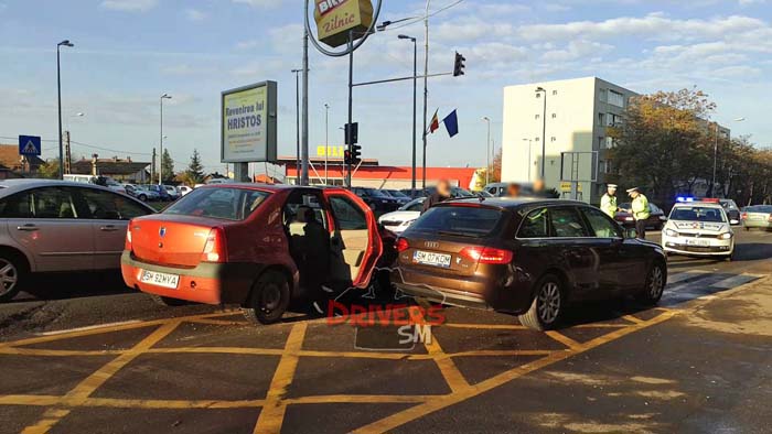 Accident lângă Billa. Vezi ce s-a întâmplat (Foto)