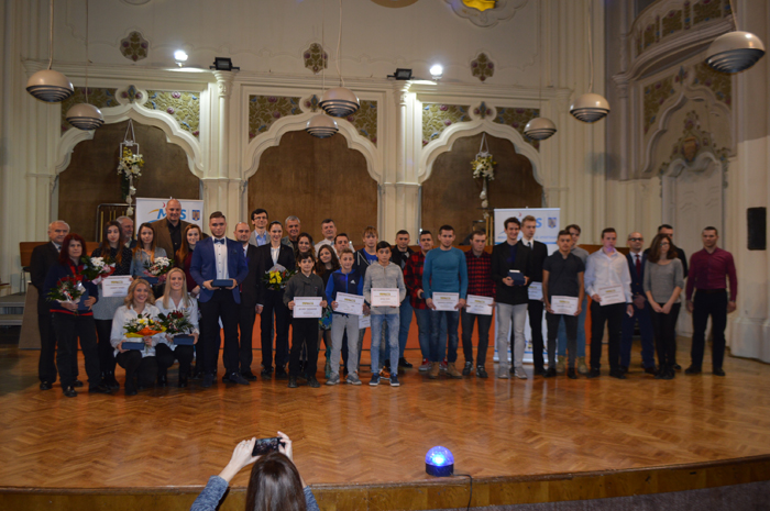 Cine sunt superlativele sportului sătmărean ? Vezi lista cu sportivii premiați (Foto)
