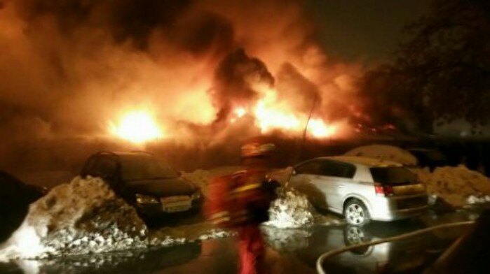 Incendiu devastator la Clubul Bamboo din Capitală. Zeci de răniți