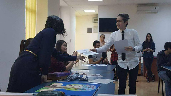 Concurs de creativitate la sediul ALDE Satu Mare (Foto)
