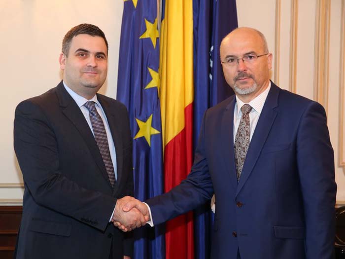 Întâlnirea ministrului Apărării Naţionale cu ambasadorul polon la Bucureşti