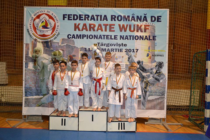 16 medalii pentru Clubul „Zanshin” la Campionatul Național de Karate