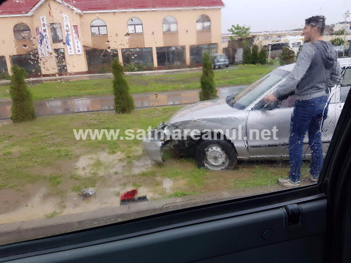 Accident pe Careiului (Foto)