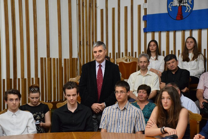 Cei mai buni olimpici la fizică din două țări, și-au dat întâlnire la Satu Mare