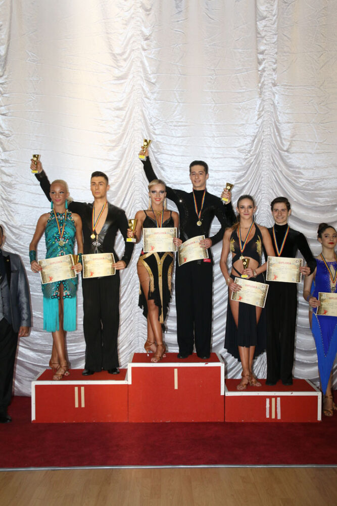 „Royal Dance” a cucerit 5 medalii la concursul din Baia Sprie