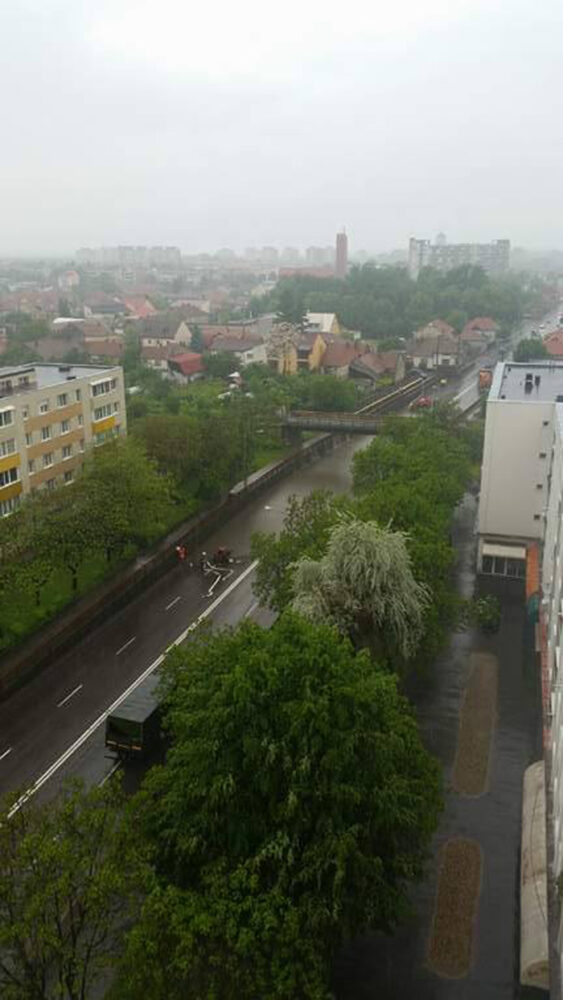 Potop în Satu Mare. Pasajul Soarelui, inundat (Video)