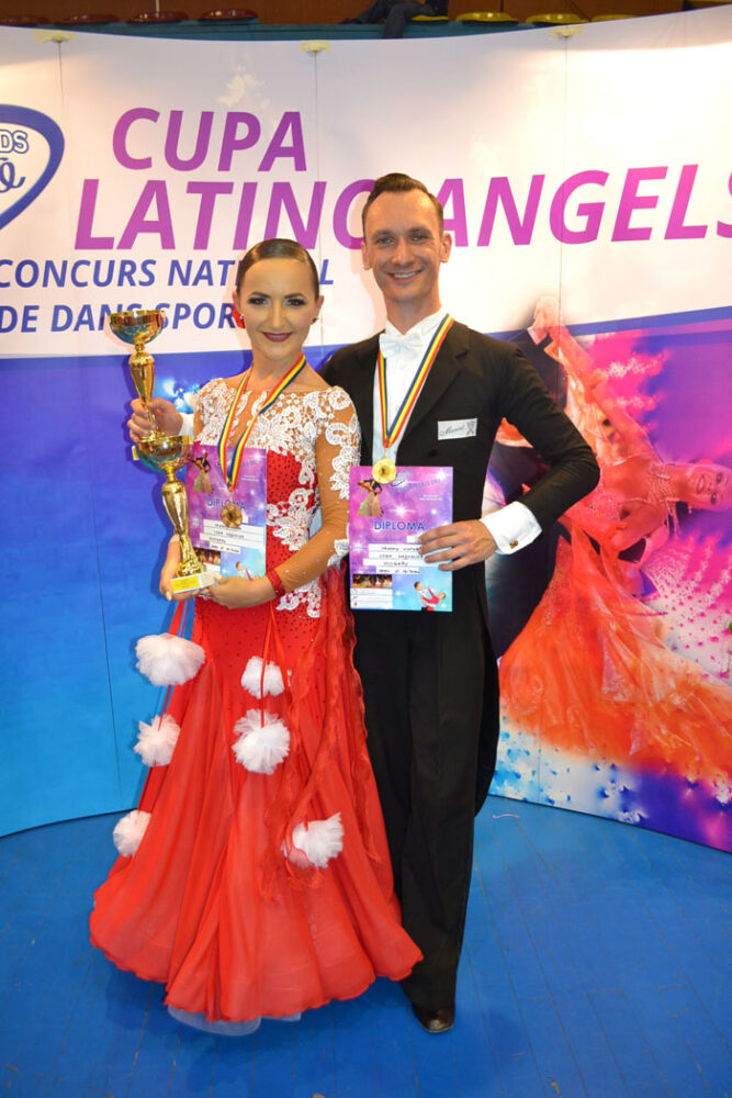 Loga Dance School s-a întors cu 5 medalii de la Cupa „Latino Angels” (Foto&video)