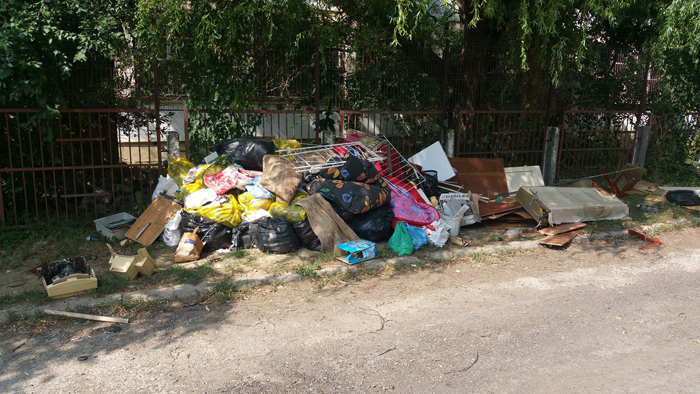 Imagini dintr-un oraș ce se vrea civilizat ! Sau, poate da … Poate nu … (Foto)