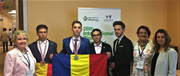 Trei premii pentru lotul României la Olimpiada Internaţională de Biologie