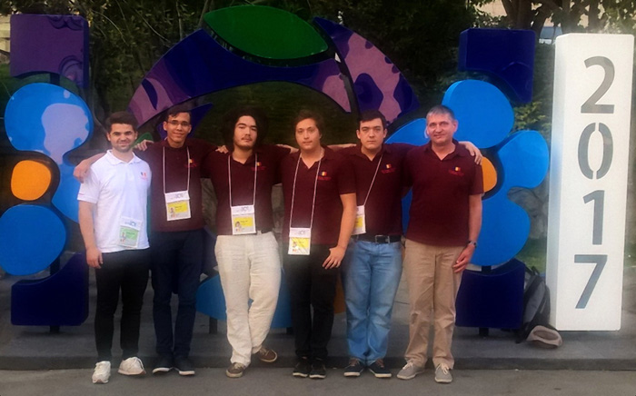 Patru medalii, palmaresul elevilor români la Olimpiada Internaţională de Informatică