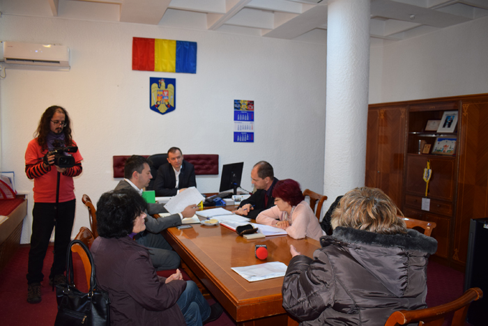 Audiențe la Prefectură. Cetățenii își caută dreptatea