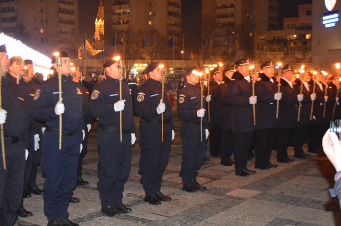 Sute de torțe în centrul Sătmarului (Foto&video)