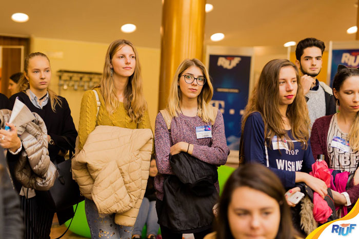 Veste bună pentru tinerii din Satu Mare. Viitorii studenți, așteptați la târgul de universități