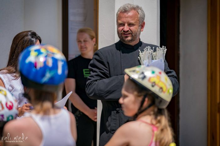 Actiune sportiva organizata de un preot din judet (Foto)