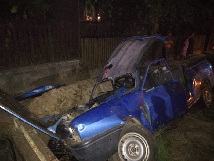 Accident grav. Soferul a ramas incarcerat (Foto)