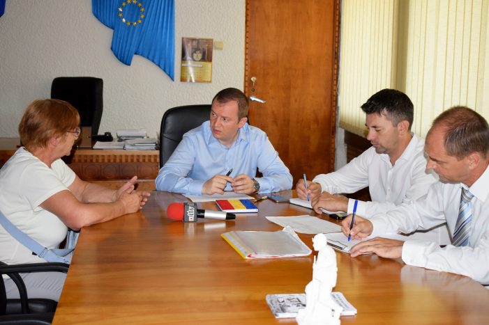 Audiente. Satmarenii isi cauta dreptatea la Prefectura