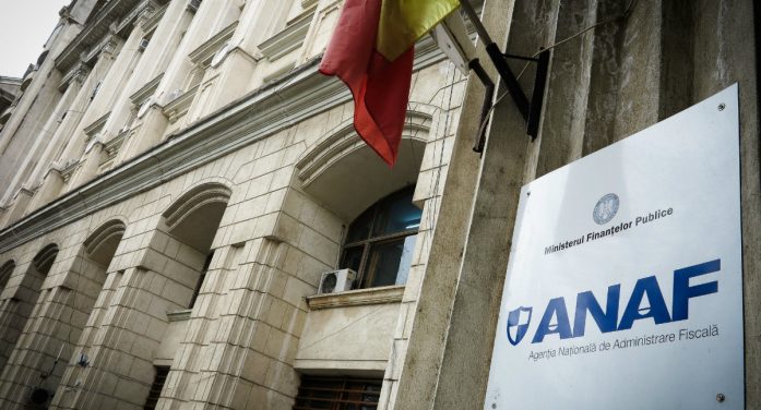 ANAF, cu ochii pe românii care îşi arată casele şi maşinile pe Facebook