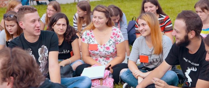 Peste 1.200 de tineri si-au dat intalnire la Satu Mare. Cu ce scop