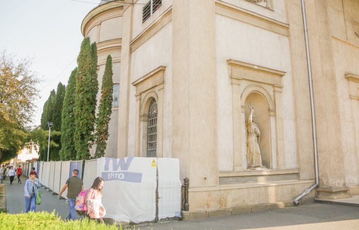 A început reabilitarea Catedralei Romano-Catolice. Lucrarile se vor finaliza in 2020 (Foto)