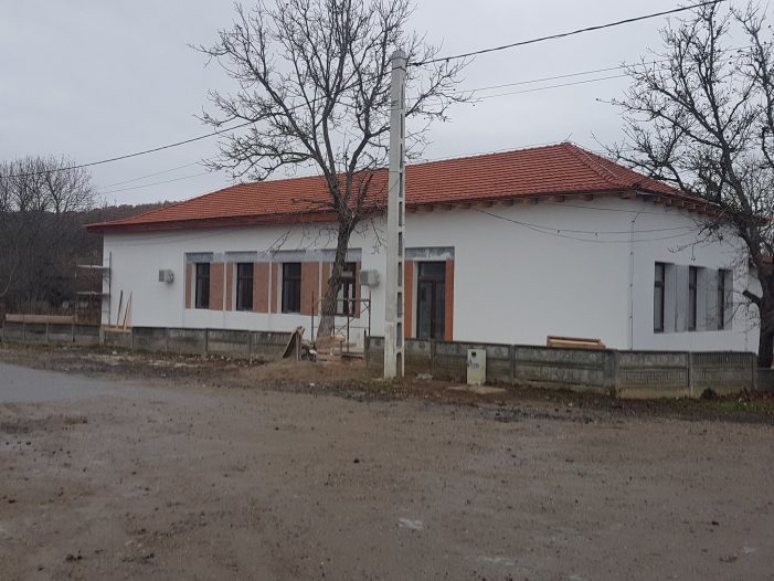 Lucrarile de modernizare la Caminul Cultural Solduba, aproape finalizate (Foto)