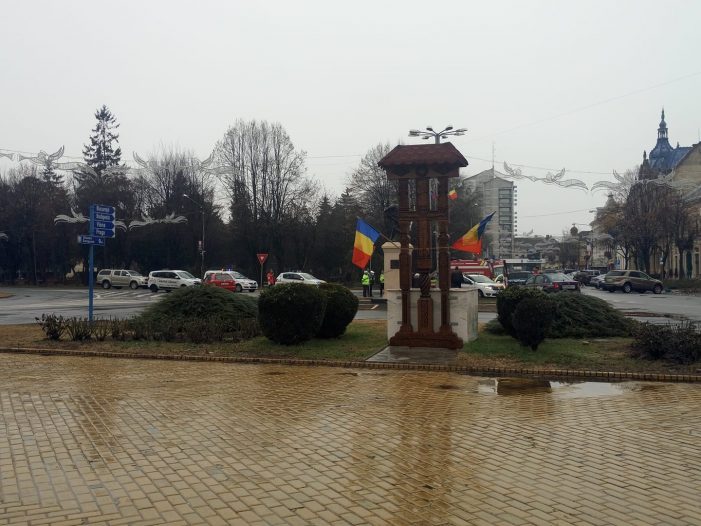 Masina a Politiei Locale, izbita in plin (Foto)