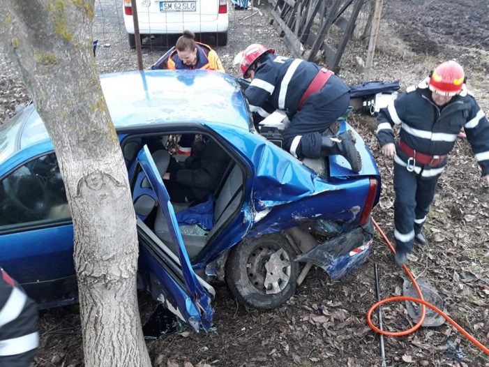 Accident cu trei raniti. Patru masini implicate (Fotogalerie)