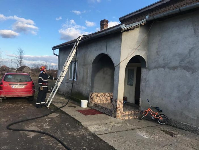 Incendiu la hornul unei case din Doba (Foto)