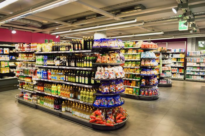 Germanii de la Metro aşteaptă oferte pentru lanţurile de hypermarketuri Real