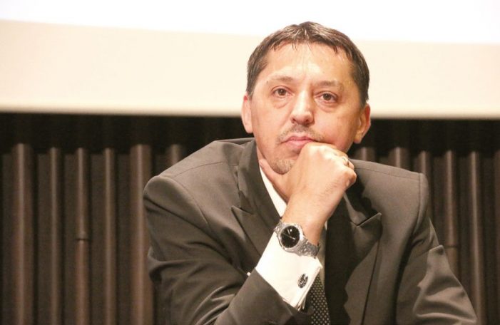 La frontierele stiintei. Un satmarean vindeca vieti cu noua tehnologie