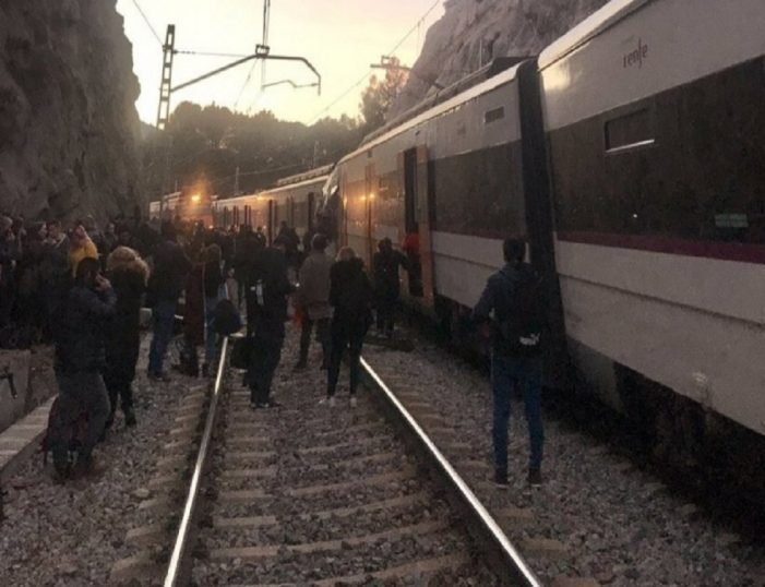 Doi români implicați într-un accident lângă Barcelona (Foto)