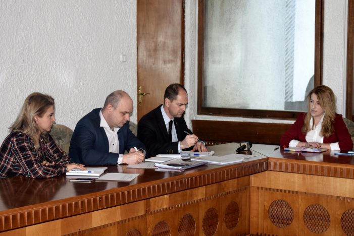 Audiențe la Prefectură. Cinci persoane înscrise