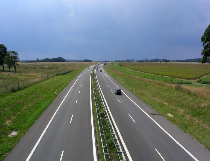 Autostrada Nordului a trecut de Senat