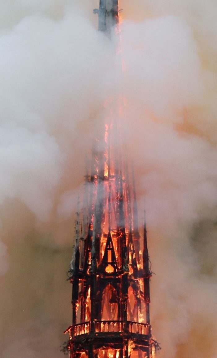 Mesajul ministrului Gabriel Leș după incendiul de la Notre-Dame