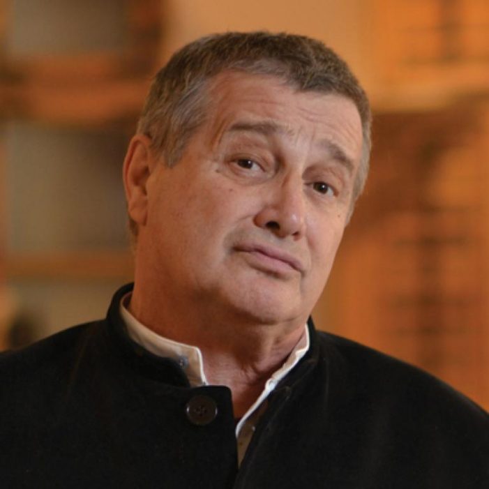 Concurs de recitări. Mircea Dinescu, președintele juriului