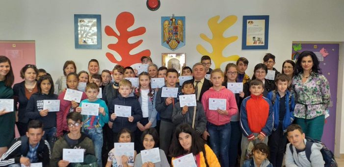70 de copii din 32 de școli s-au reunit sub magia cărților (Foto)